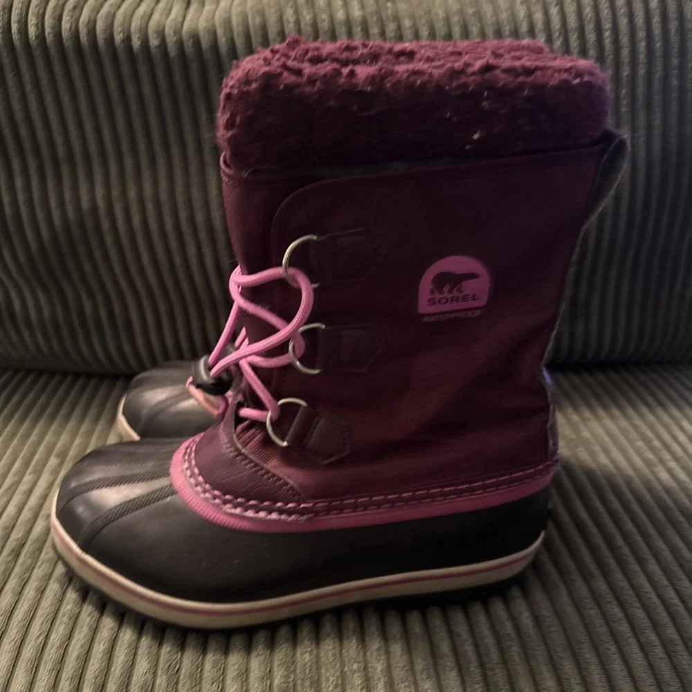 Sorel Womens ‎ Purple Waterproof Insulated Lace Up Ankle Snow Winter Boots 6